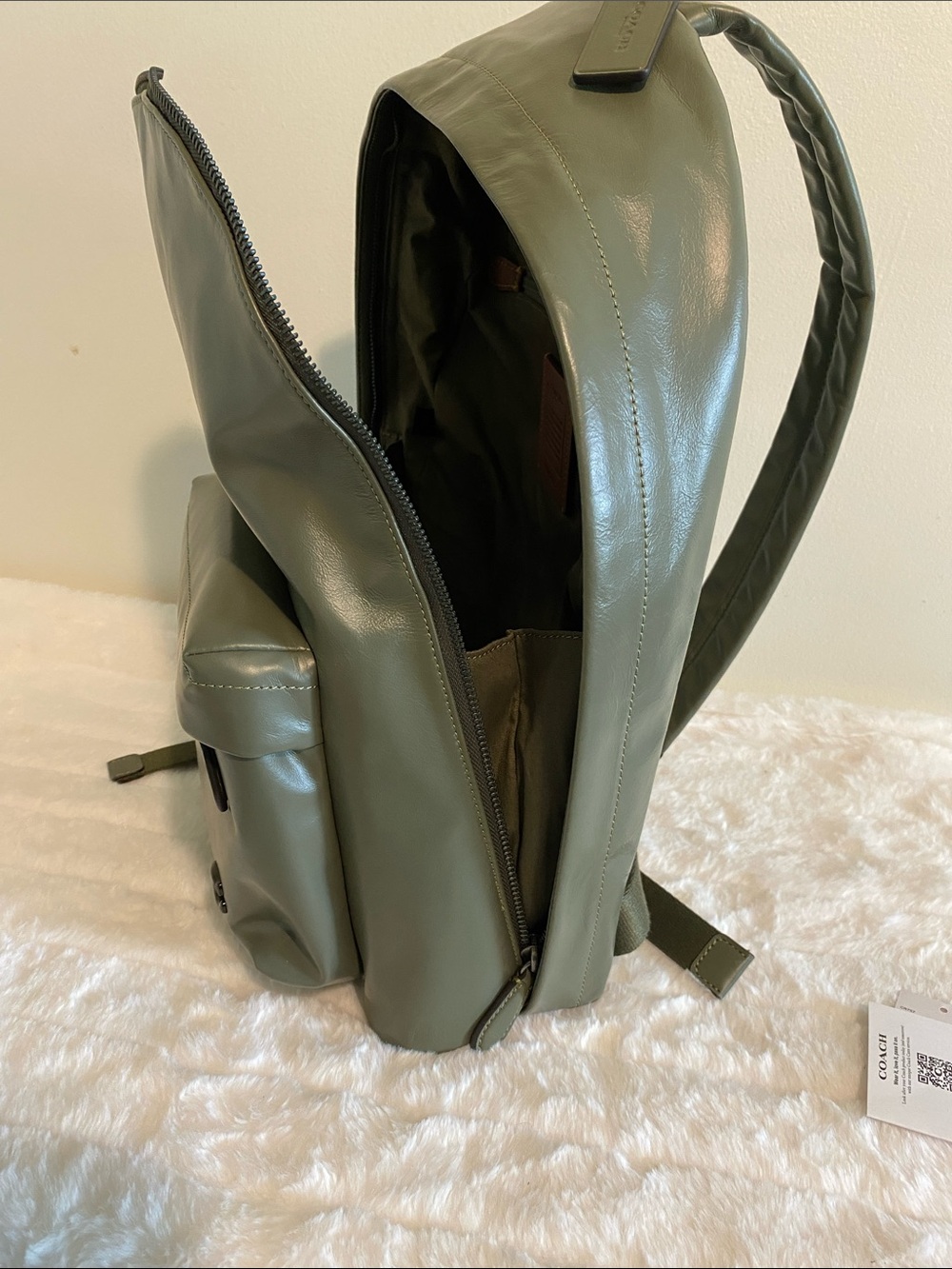 COACH  Hall Backpack In Army Green Leather MSRP $495 NWT Unisex - Picture 5 of 15